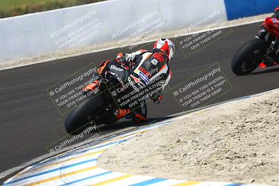 media/Sep-05-2025-CRA (Fri) [[b1fe00145a]]/1145am (Turn 6 Entrance)/